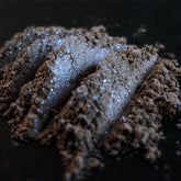 Gallows Hill taupe eyeshadow pot with beige base and silver-blue shimmer, vegan formula in compact case