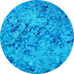 Atmosphere Eye Shadow Palette featuring twelve matte and shimmer shades in neutral and bold hues, square compact