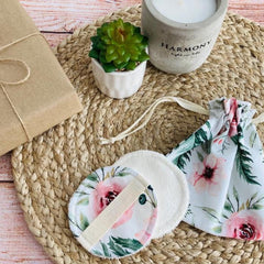 Makeup remover pads, white cotton, floral print, with bag and strap