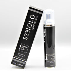 Foaming face wash, black bottle and box with white text, SYNOLO brand product.