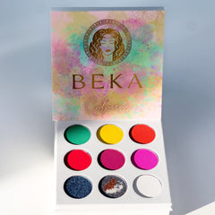 Side view of 4-pan eyeshadow palette showing satin and shimmer shades in warm bronze tones