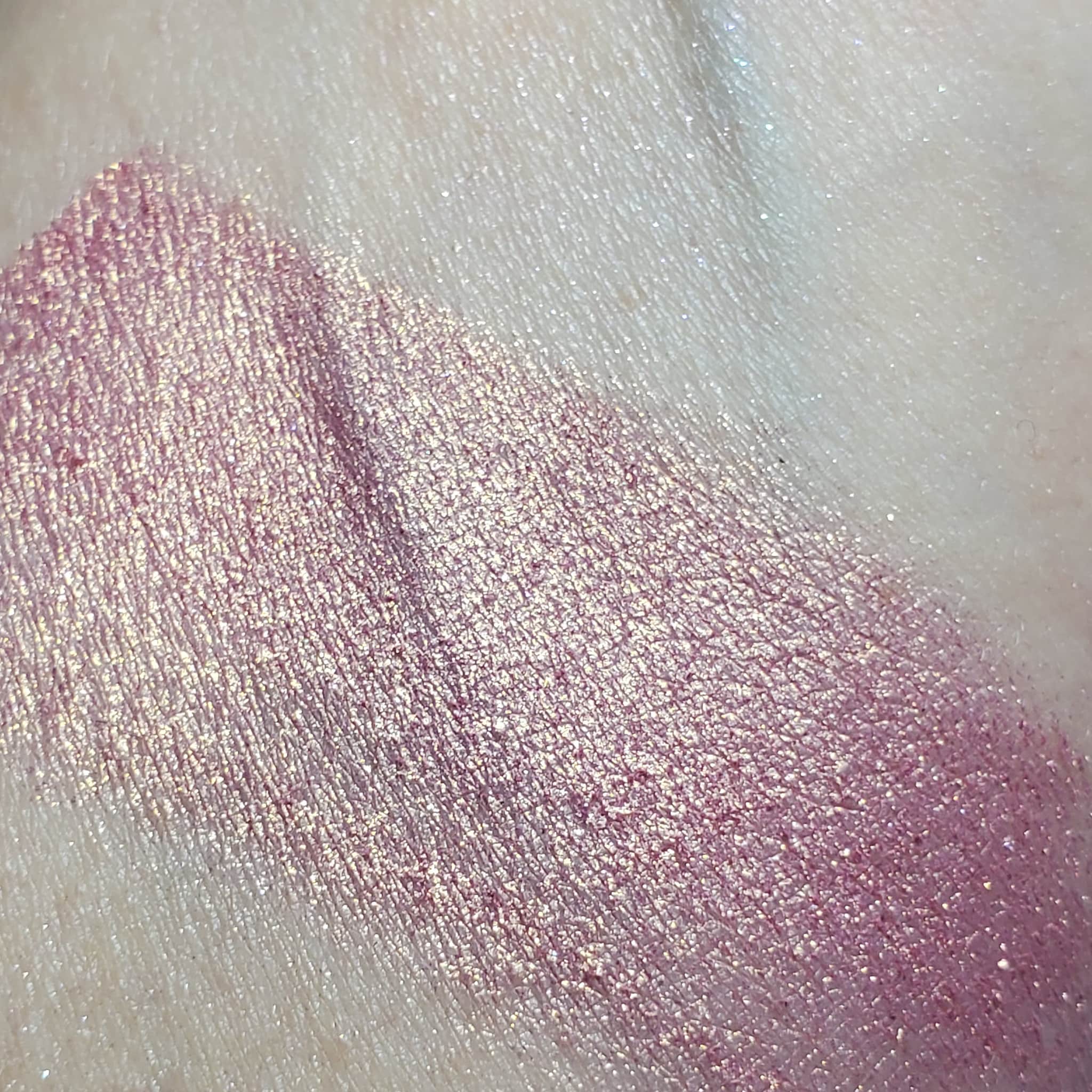 Packaging view of Sirens Blush Eye Shadow