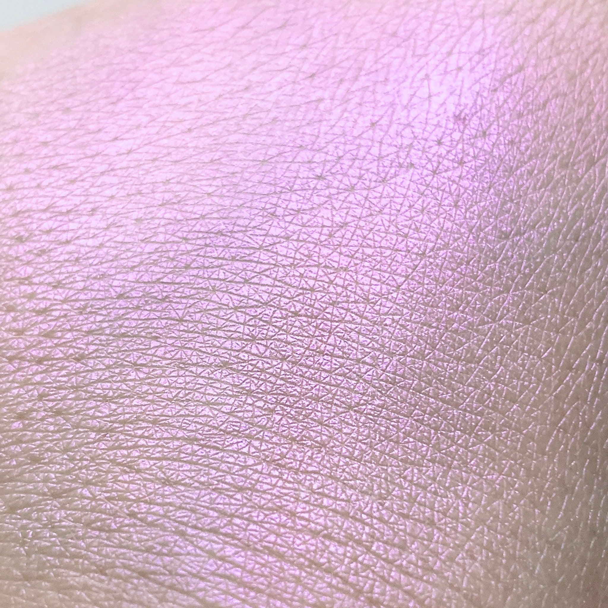 Alternative angle of Purple Highlight Eye Shadow by Tala - 10ml
