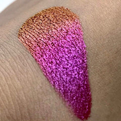 Eyeshadow swatch with ombre effect, pink and gold metallic shimmer on skin
