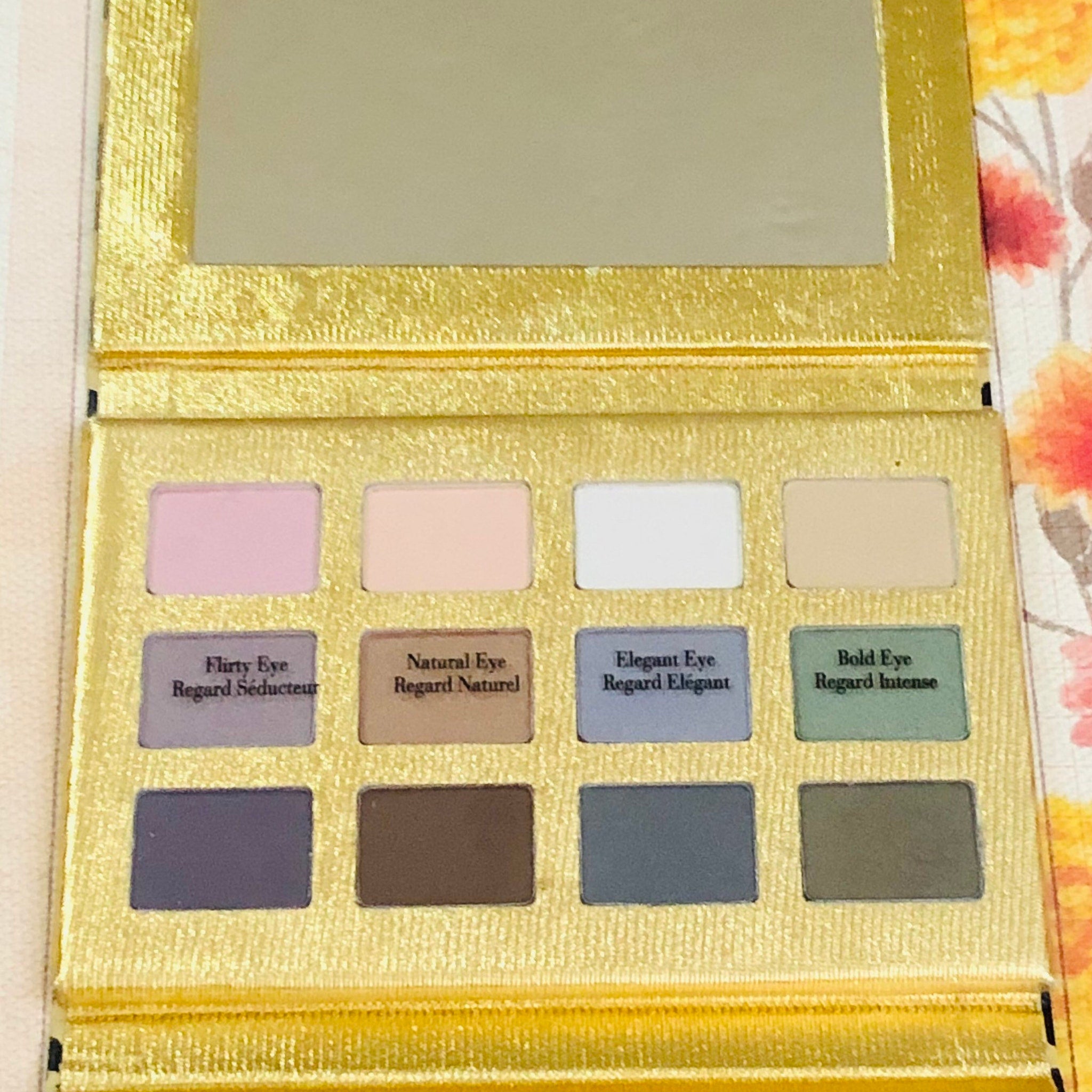 Additional view of Elizabeth Arden Ombré 12 Eyeshadow Palette with Leopard Case  Mirror  Free Silve