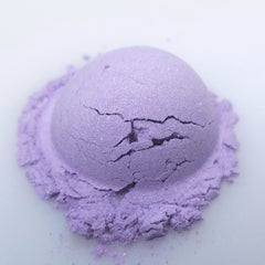 Morning Mist Eye Shadow palette with soft matte lavender and silver shimmer shades in sleek black compact