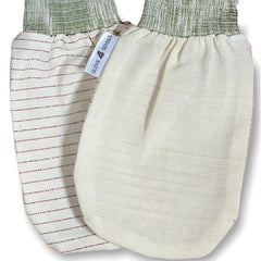 Glove 4 Senses, off-white fabric with red stripe pattern and green trim, for exfoliation