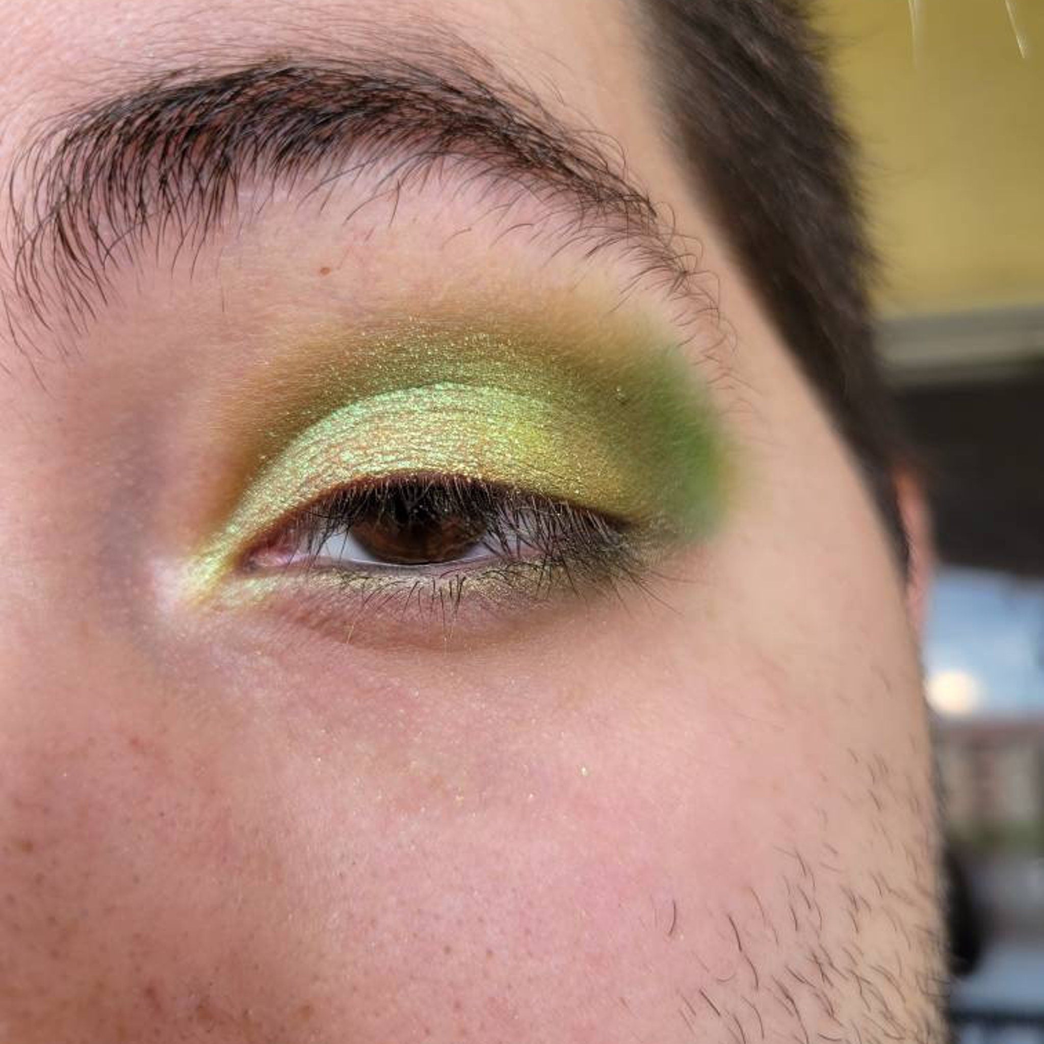 Herb Garden Green Eyeshadow Bundle showcasing bonus sixth shade in emerald with satin finish