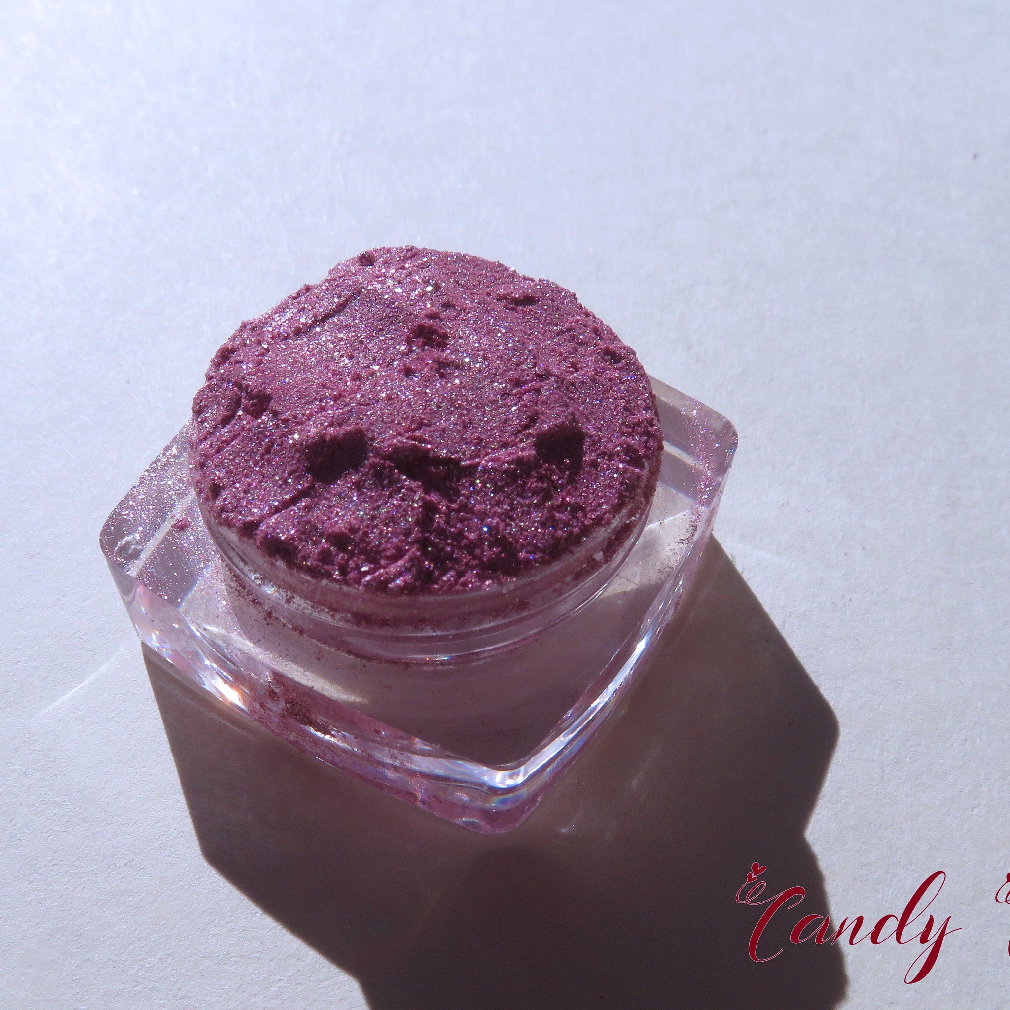 Additional view of Red Pink Shimmery Vegan Mineral Eye Shadow Carmine-Free Loose Pigments Cruelty-F