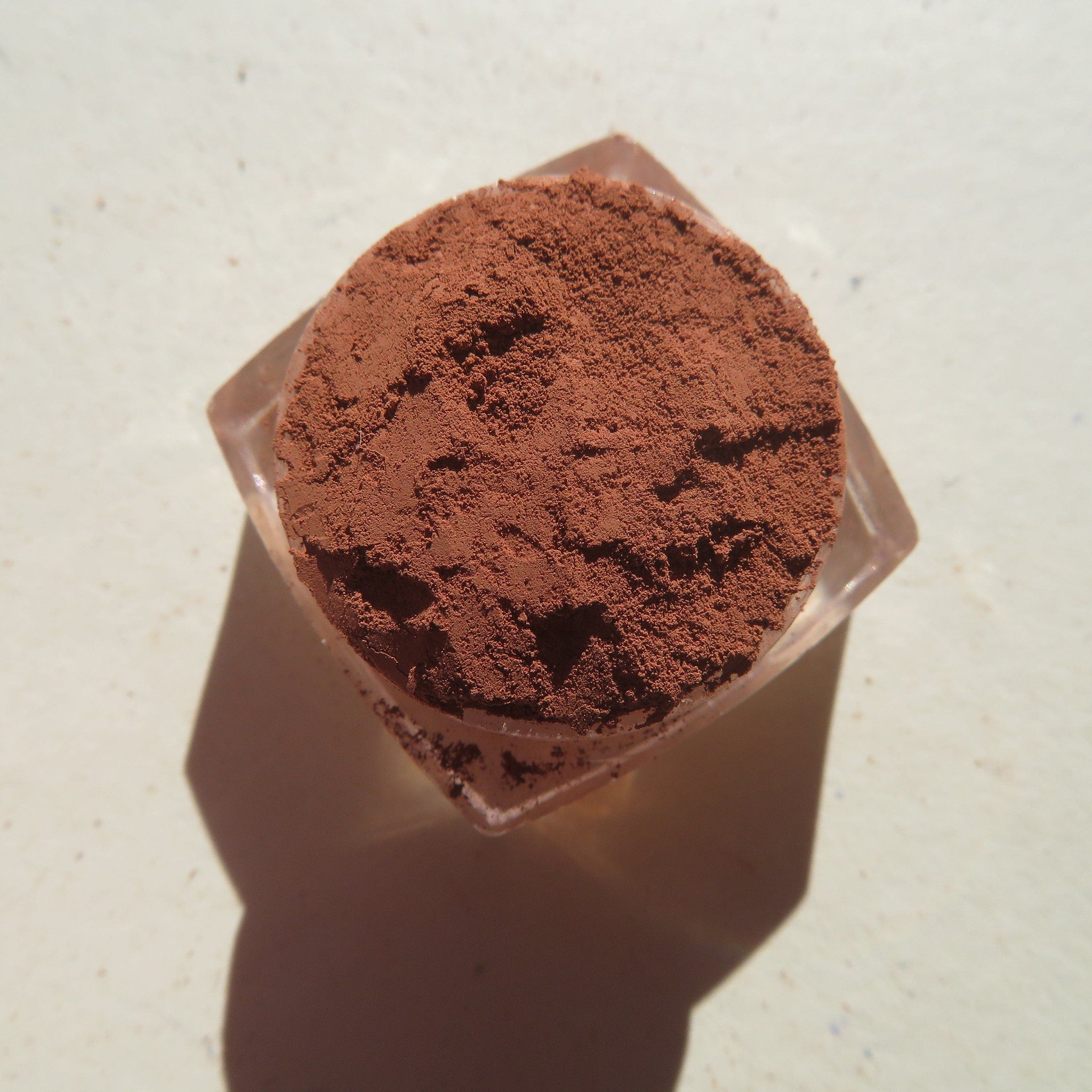 Alternative angle of Matte Medium Orange Brown Mica Mineral Eye Shadow - Vegan Cruelty-Free Loose Pig