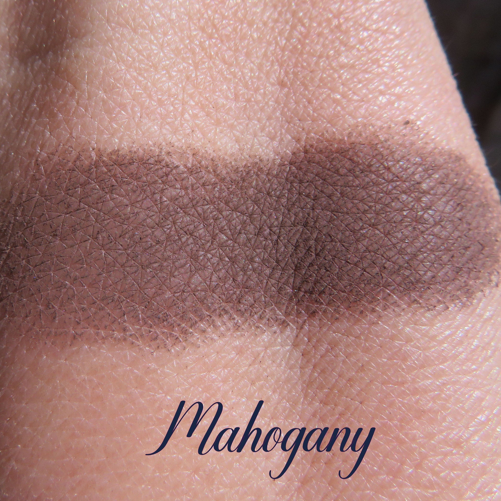 Rich matte mahogany loose mineral eyeshadow powder in dark brown vegan formula with bonus sifter jar for easy application