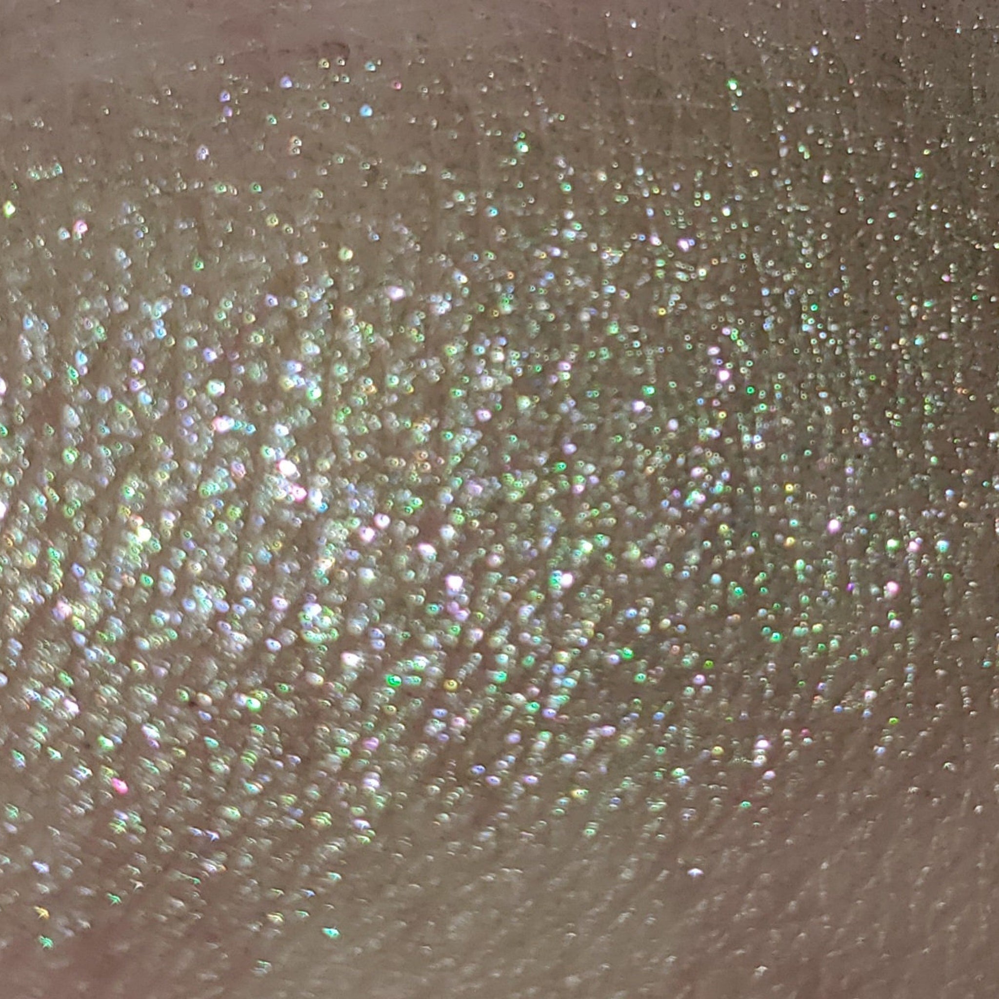Front view of Frienda Eye Shadow palette showcasing six matte and shimmer shades in neutral tones with sleek black packaging
