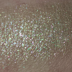Front view of Frienda Eye Shadow palette showcasing six matte and shimmer shades in neutral tones with sleek black packaging