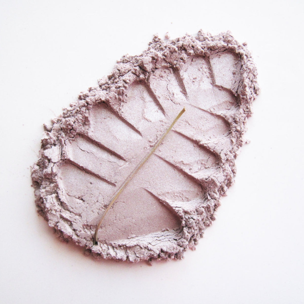 Pure & Natural Grace Eye Shadow palette with matte and shimmer neutral tones in sleek black compact