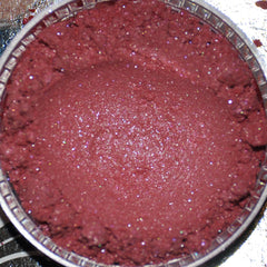 Detailed close-up of Pigmented Mineral Eye Shadow in Princess 3g Jar with Sifter