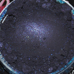 Detailed close-up of Pigmented Mineral Eye Shadow Jar - Nevermore 3g with Sifter