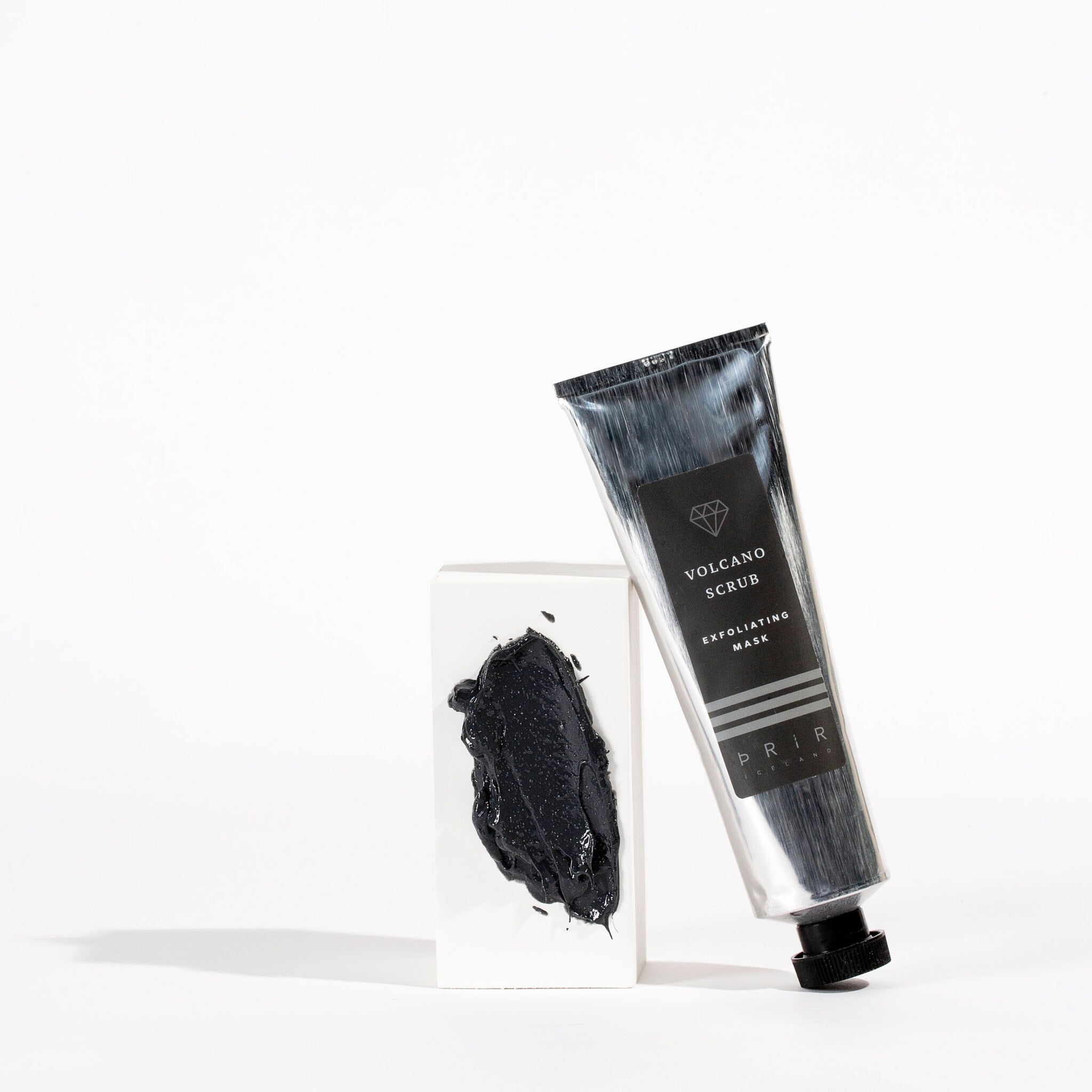 Volcano peeling mask, silver tube, black mask sample, RR brand name visible