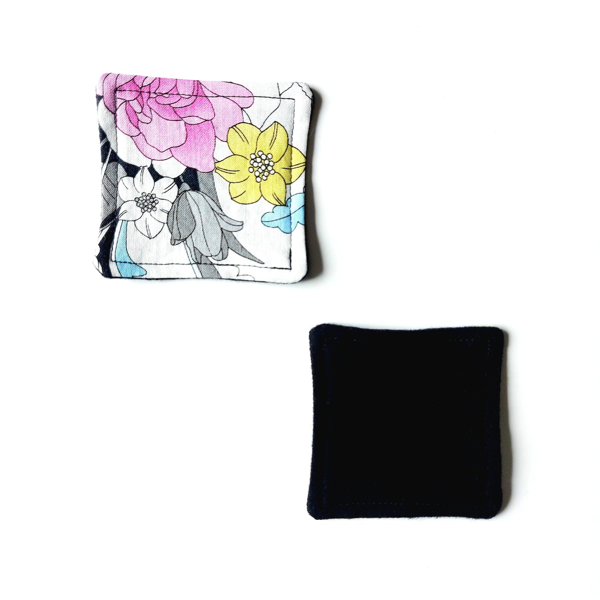 Coasters with floral pattern and solid black, square shape, fabric material