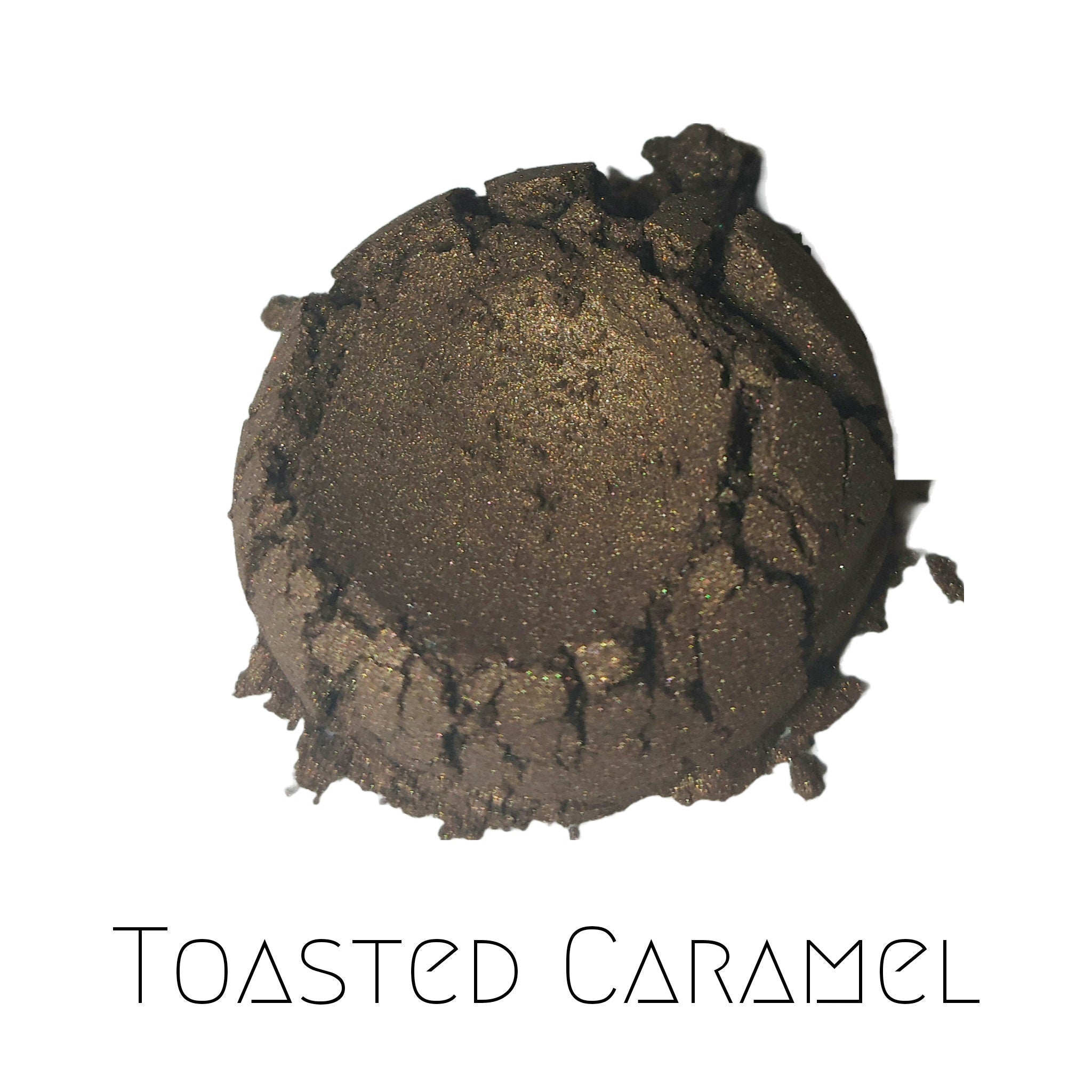 Close-up of Toasted Caramel vegan mineral eyeshadow in shimmering bronze-copper tones with metallic finish